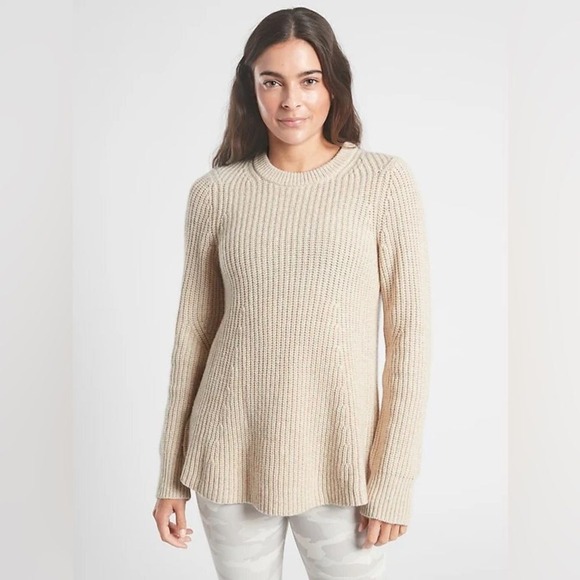 Athleta Sweaters - Athleta Women's Sierra Crew Neck Sweater in Oatmeal Wool Blend- Size Small